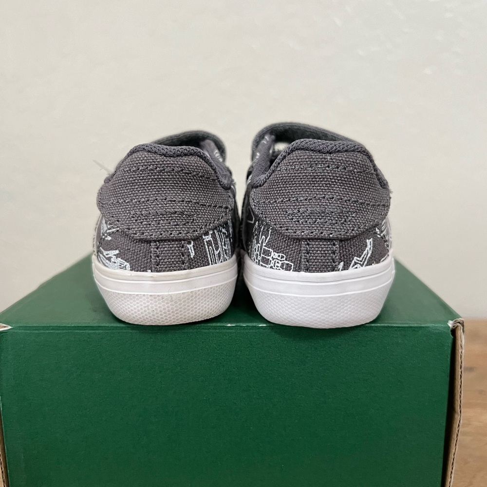 NWB Lacoste baby boy shoes - Picture 6 of 7